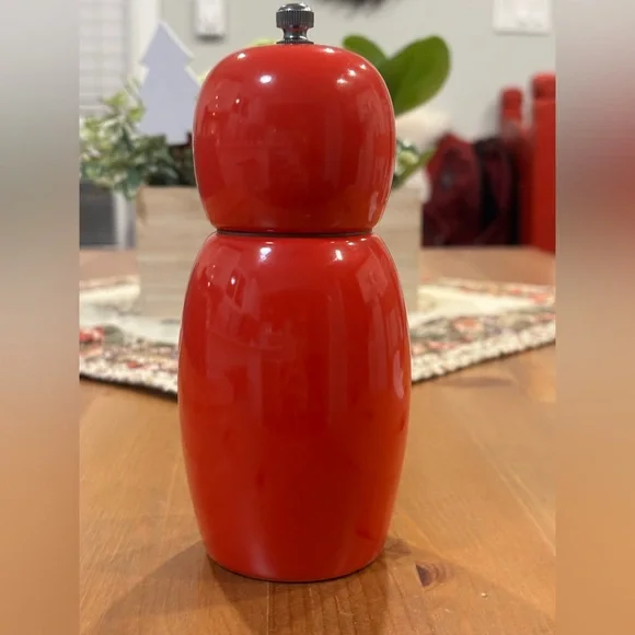 Red Ceramic Matryoshka Design Spice Grinder - Picture 2 of 5